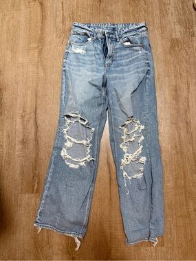 American Eagle Outfitters Light Blue Denim Jeans